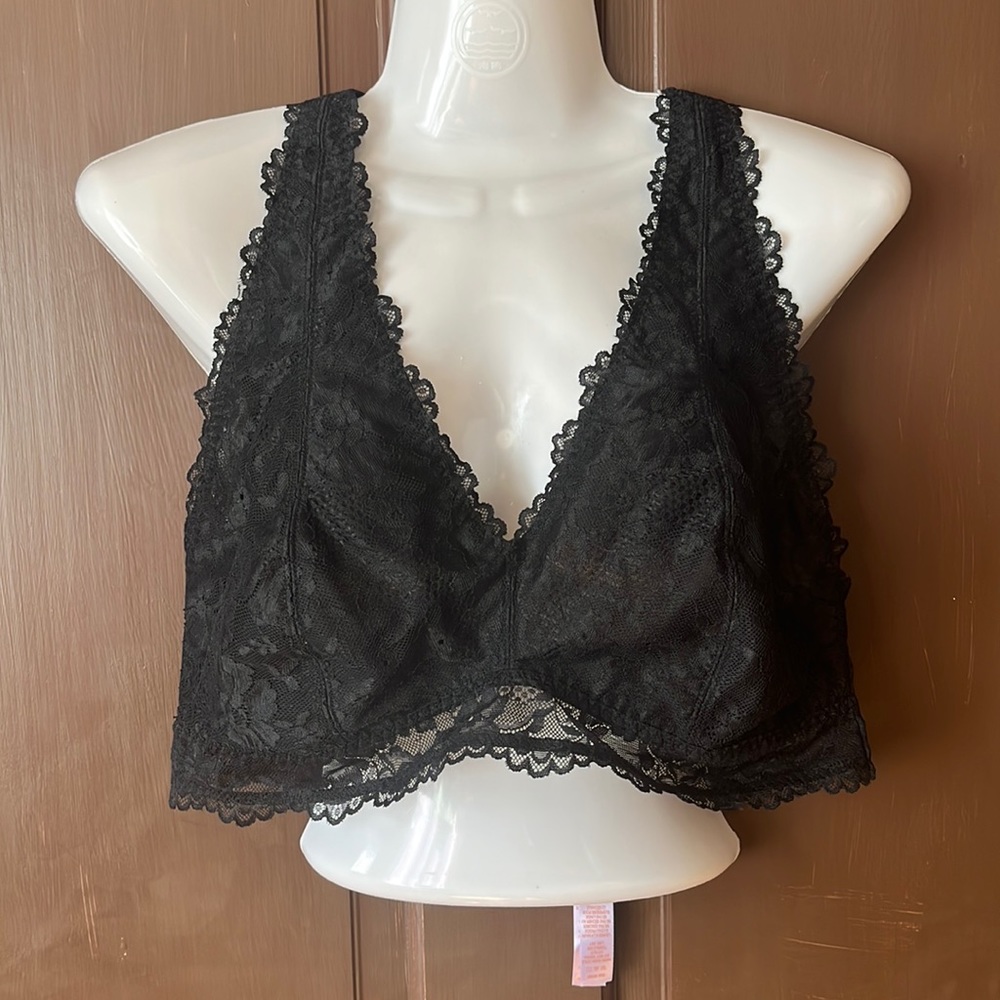 SAVAGE by Fenty black lace bra NWOT 2XL